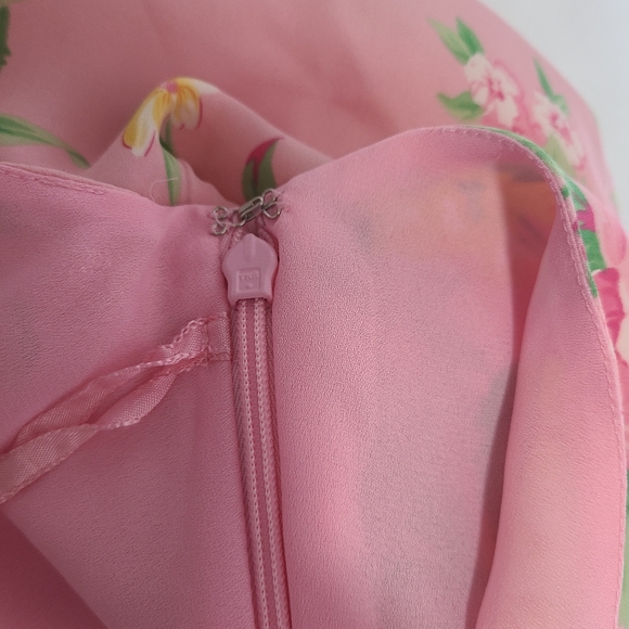 Jones New York Signature Pink Floral Skirt Size 14P - Picture 4 of 4